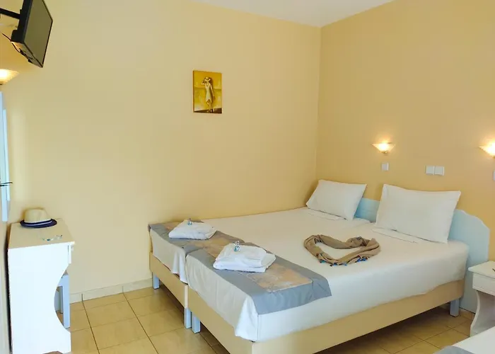 Aparthotel Celeste Golden 4*