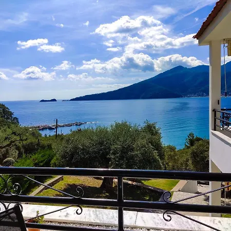 Celeste Golden Aparthotel 3*