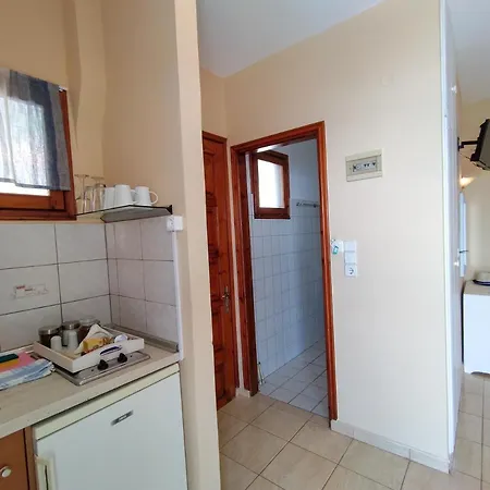 Celeste Deluxe Apartments Chrysi Ammoudia