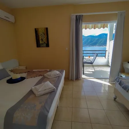 Celeste Deluxe Apartments 4* Chrysi Ammoudia