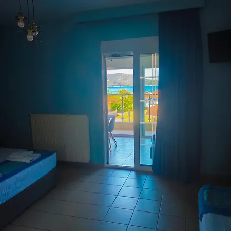 Celeste Deluxe Apartments 4* Chrysi Ammoudia