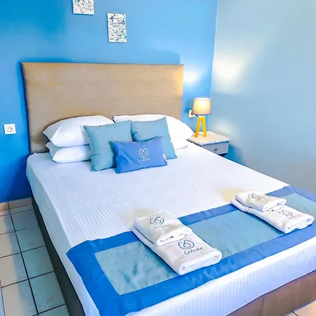Celeste Deluxe Apartments 4*