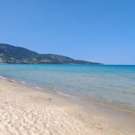 Apartahotel Celeste Deluxe Apartments 4*