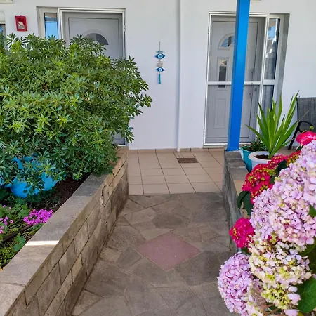 Apartahotel Celeste Deluxe Apartments 4*