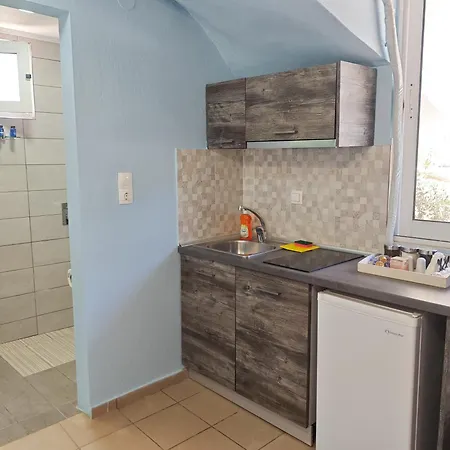 Celeste Apartments 4*