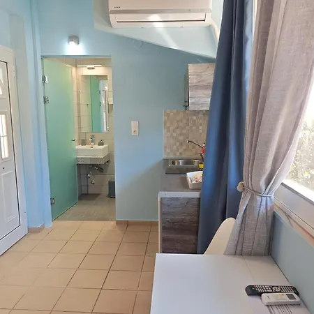 Celeste Deluxe Apartments Apartahotel Chrysi Ammoudia