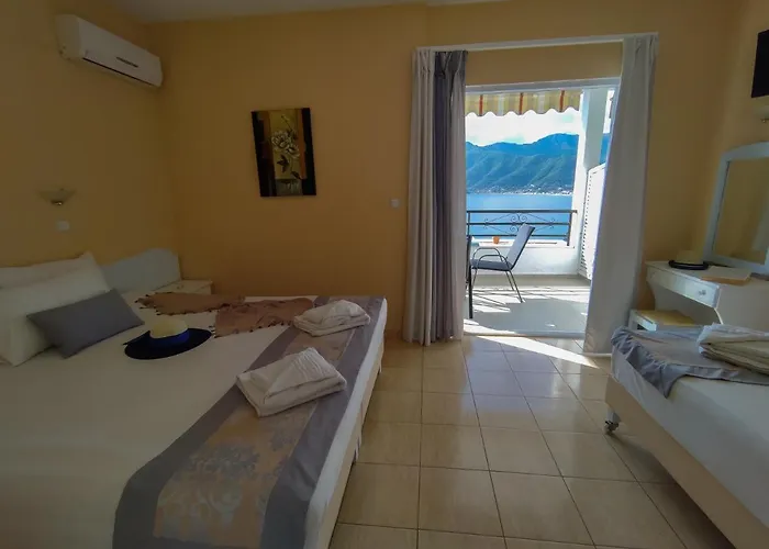 Celeste Golden 4* 克里斯阿穆迪亚